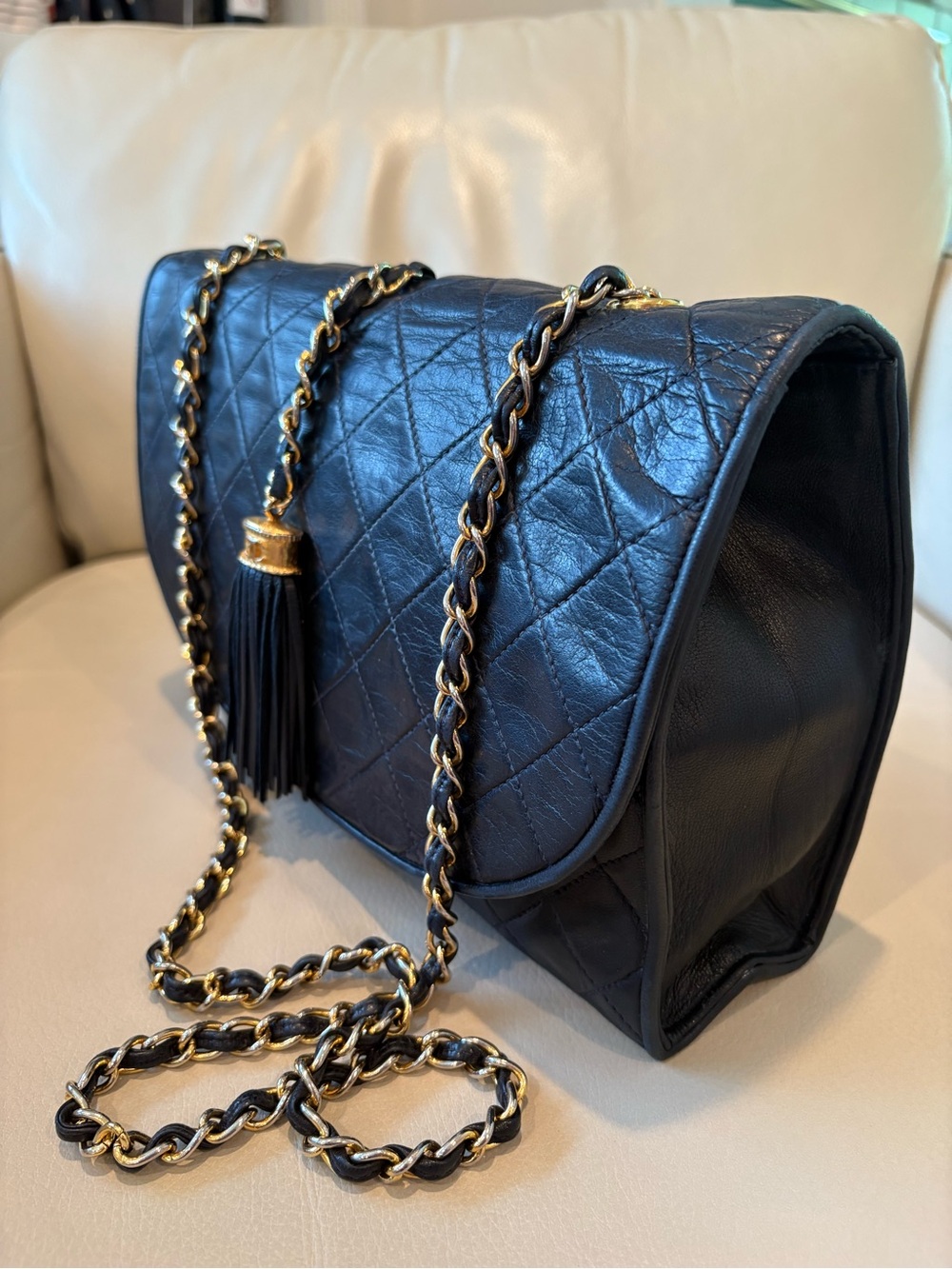 CHANEL Vintage Navy Blue Leather Shoulder Bag with Gold Chain and Tassel w COA